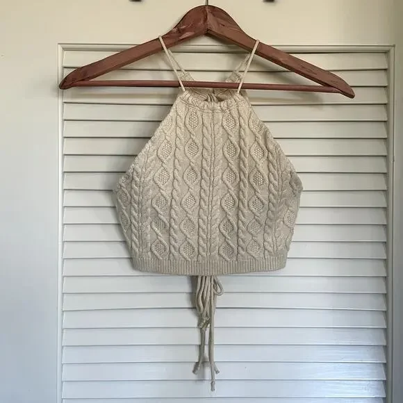 blanc Two Piece Cable Knit Cream Halter Crop Top Mini Skirt Set Size Medium - Picture 2 of 12